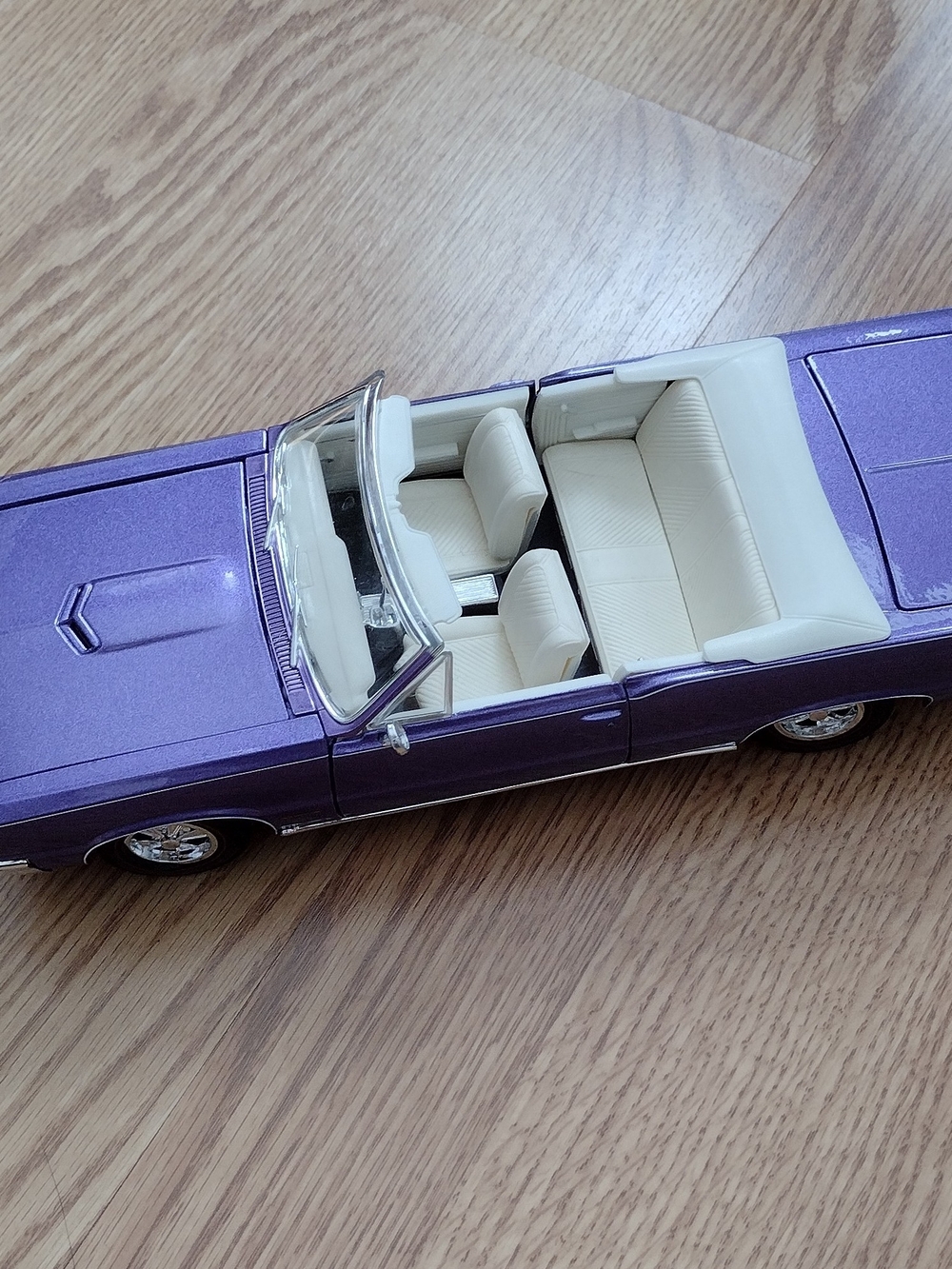 Purple Metallic 1965 Pontiac GTO Convertible Model Toy Car